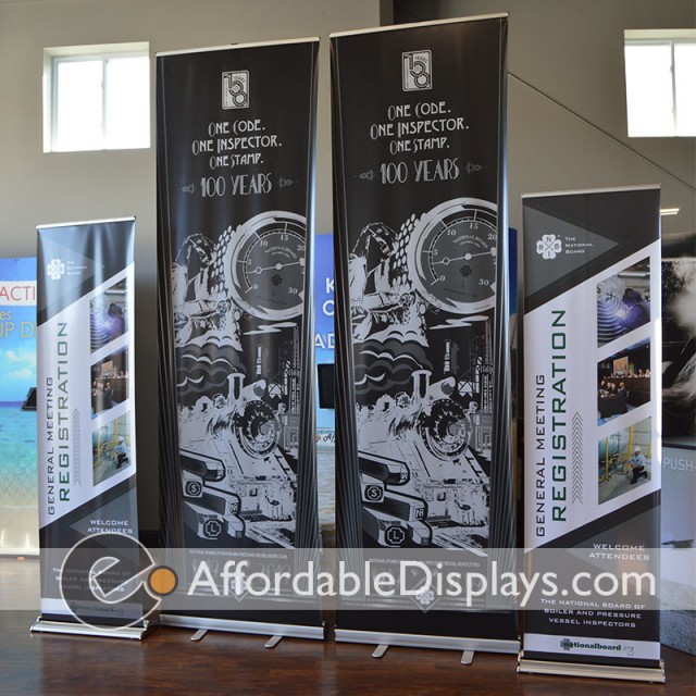 Pull Up Banner, Retractable Banner Stands