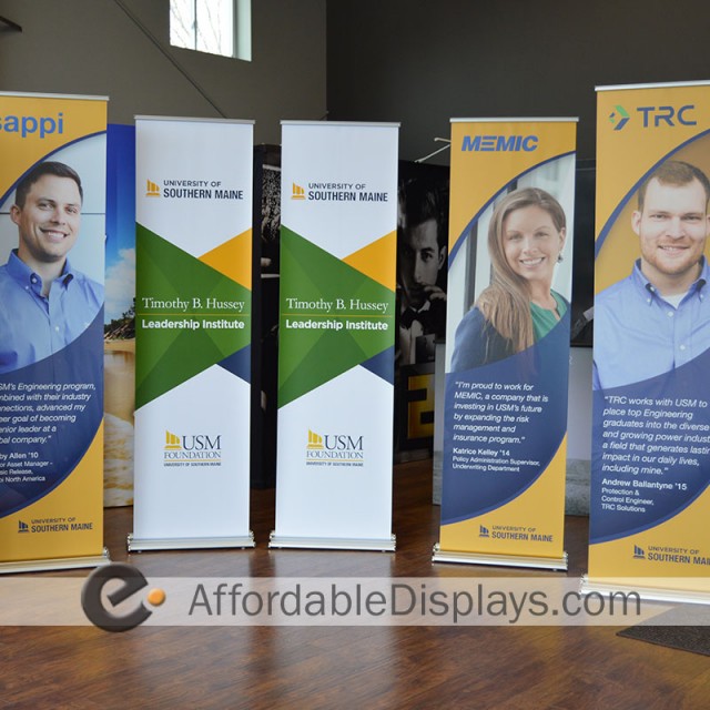 Pull Up Banner Stands, Retractable Banner Stands - USM