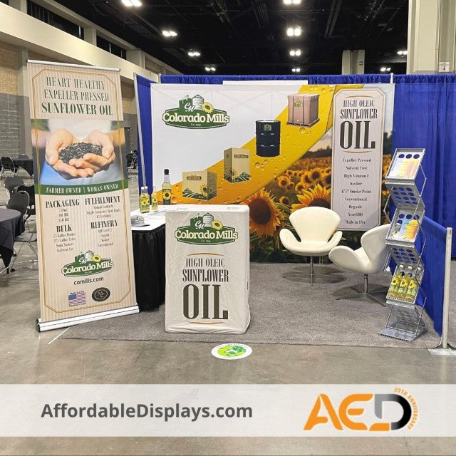 In-Person vs. Virtual Trade Shows: What's the Real Difference?