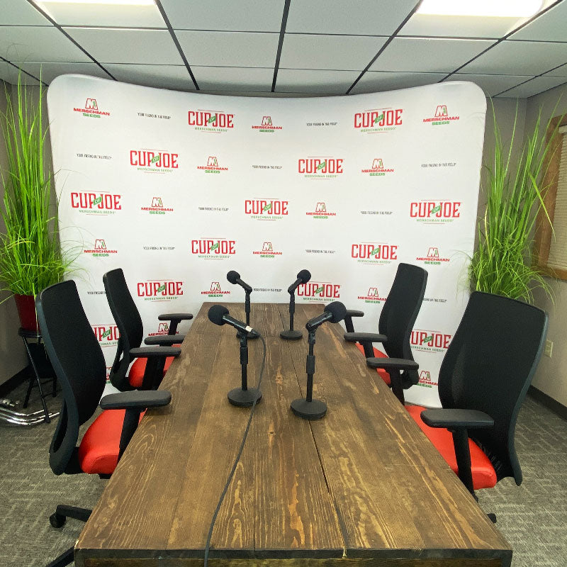 Maximizing Your Trade Show Display as a Virtual Backdrop